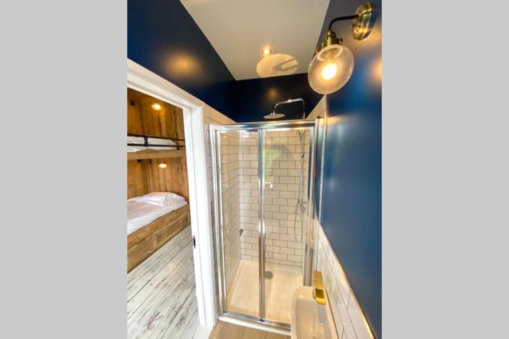 Cleveland House - Perfect For Beaches And Town. Μπόρνμουθ Εξωτερικό φωτογραφία