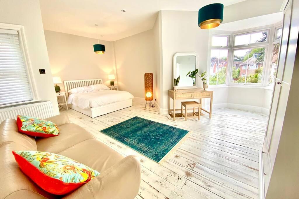 Cleveland House - Perfect For Beaches And Town. Μπόρνμουθ Εξωτερικό φωτογραφία